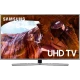 Samsung 55RU7440 Ultra HD 4K LED televizyon, vitrinde dağ manzaralı ekranda UHD TV yazısı görünüyor