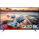 Samsung 98Q900R Ultra HD 8K QLED televizyon, genel renk, deniz manzaralı ekranla vitrinde sergileniyor
