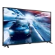 Axen AX39HDAL013C-S HD Ready LED televizyon, hareketli araba sahnesi gösteren siyah ekranıyla öne çıkıyor.