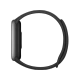 Xiaomi Smart Band 9 akıllı bileklik, siyah renkli kavisli ekranı ve ince kayışıyla yandan görünüm
