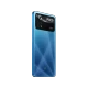 Mavi Poco X4 Pro akıllı telefonun arka yüzeyi, büyük kamera modülü ve parlak geometrik tasarımıyla görünümü