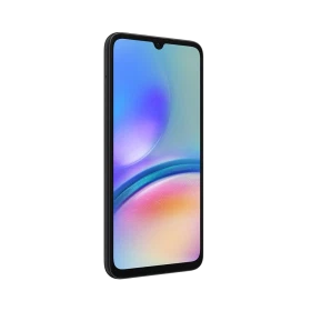 Siyah Samsung Galaxy A05s akıllı telefon, geniş ekran ve damla çentik tasarımıyla önden görünüm