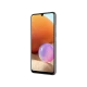 Samsung Galaxy A32 siyah akıllı telefon, ince çerçeveli ekran ve ön kamera çentiğiyle önden görünüm