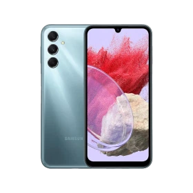 Mavi Samsung M34 5G akıllı telefonun ön ve arka yüzü, üçlü kamera sistemi ve renkli ekranı
