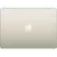 Apple MacBook Air M5 13.6 inç altın renk laptop, kapalı halde üst kapakta Apple logosuyla önden görünüm