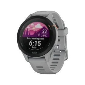 Garmin Forerunner 255s gri akıllı aktivite saati, renkli ekranı ve silikon kordonuyla önden görünüm