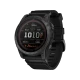 Garmin tactix 7 Pro Ballistics titanyum akıllı saat, siyah kayışlı ve veri ekranı açık şekilde önden görünür