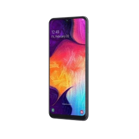 Siyah Samsung Galaxy A50 akıllı telefon, çentikli ekran ve renkli duvar kâğıdı ile önden görünüm