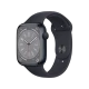 Siyah Apple Watch Series 8 45 mm alüminyum kasa ve spor kordonlu akıllı saat, önden görünüm