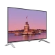 Vestel 40UA9300 Ultra HD 4K LED televizyon, siyah çerçeveli ekranında Kız Kulesi manzarası gösteriyor