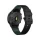 Garmin MARQ Golfer Gen 2 siyah karbon aktivite saati, yeşil detaylı kayışı ve arka sensörüyle