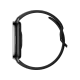 Xiaomi Redmi Watch 5 Lite siyah akıllı saatin yandan görünümü ve silikon kordonu