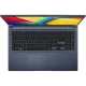 Asus VivoBook 15 M1502YA-BQ579A011 koyu mavi iş ofis laptop; klavye ve ekran ayrıntıları görünüyor
