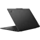 Siyah Lenovo ThinkPad X1 Carbon 13 21NS004MTX ultrabook, yarı açık açıdan kapak ve yan bağlantılarıyla