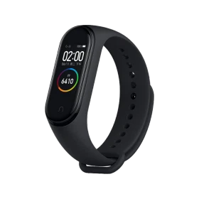 Xiaomi Mi Band 4 siyah akıllı bileklik, renkli ekranı ve ayarlanabilir silikon kayışıyla önden görünüm