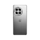 Gümüş OnePlus Ace 3 Pro akıllı telefonun arka yüzeyi, dairesel dörtlü kamera modülüyle önden görünüm