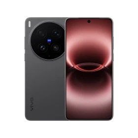 Siyah Vivo X300 Ultra akıllı telefon, önden ekran ve arkada büyük dairesel kamera modülüyle vitrin görünümü
