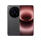 Siyah Vivo X300 Ultra akıllı telefon, önden ekran ve arkada büyük dairesel kamera modülüyle vitrin görünümü
