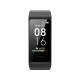 Xiaomi Mi Band 4C siyah akıllı bileklik, renkli ekranında saat ve günlük adım sayısını gösteriyor.