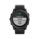 Garmin tactix 7 Standart titanyum akıllı aktivite saati, Jumpmaster ekranı ve siyah kordonuyla önden görünüm