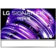 LG OLED88Z29LA Ultra HD 8K televizyon, OLED ekranlı canlı mor-mavi ışık temalı vitrin görünümü