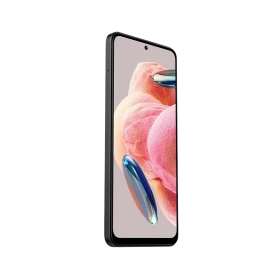 Xiaomi Redmi Note 12 siyah akıllı telefon, ön yüz ekran ve ince çerçeve tasarımıyla açılı görünüm