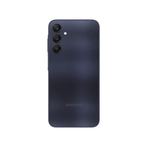 Samsung Galaxy A25 siyah akıllı telefonun arka yüzü, üçlü kamera ve LED flaş detaylı tasarım