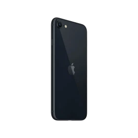 Siyah Apple iPhone SE 2022 akıllı telefonun arka yüzü, tek kamera ve Apple logosu detaylı görünüm