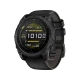 Garmin tactix 8 51mm AMOLED siyah akıllı saat, dayanıklı kasa ve dijital ekranıyla önden görünüm