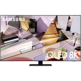 Samsung 55Q700T QLED Ultra HD 8K televizyon, genel renkli modern ekran ve QLED 8K görseliyle vitrinde gösterim
