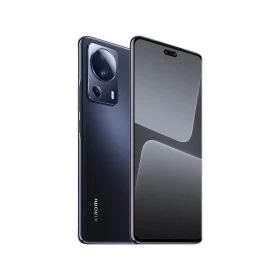 Xiaomi 13 Lite siyah akıllı telefon, ön ekran ve arka kamera modülü görünümüyle önden arkadan görünüm