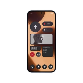 Nothing Phone 2a Plus siyah akıllı telefon, ince çerçeveli ekranı ve modern arayüz tasarımıyla önden görünüm