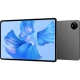 Huawei MatePad Pro 11 2022 siyah tablet, mavi çiçek ekran ve arka kapak görünümleriyle vitrinde yer alır.