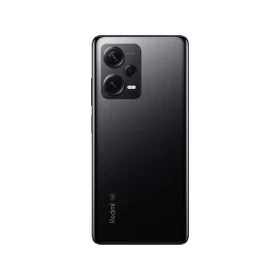 Xiaomi Redmi Note 12 Pro Plus siyah akıllı telefonun arka yüzü, üçlü kamera modülüyle birlikte görünüyor