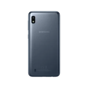 Siyah Samsung Galaxy A10 akıllı telefonun arka yüzü, tek arka kamera ve Samsung logosu görünüyor