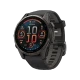 Garmin Fenix 8 43mm Sapphire titanyum aktivite saati, siyah kordonu ve renkli ekranıyla önden görünüm
