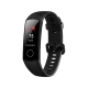 Honor Band 4 siyah akıllı bileklik, kalp ritmi ekranı ve ayarlanabilir kayış detaylarıyla görünür.