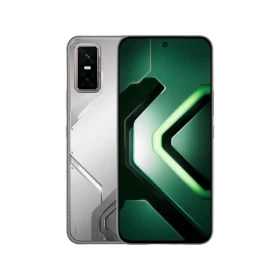 Gri Infinix GT 30 5G akıllı telefon, ön ekran ve arka kamera modülüyle vitrin görünümü