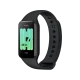 Xiaomi Redmi Smart Band 2 siyah akıllı bileklik, dijital ekranı ve delikli ayarlanabilir kayışıyla görünür