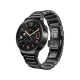 Huawei Watch Black Siyah akıllı saat, metal kordonu ve yuvarlak ekranıyla önden üç çeyrek açıdan görünür