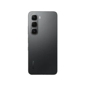 Siyah Infinix Hot 60i akıllı telefonun arka yüzü, üçlü kamera modülü ve LED flaş detayıyla görünüyor