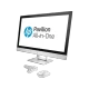 HP Pavilion All-in-One 27-r001nt masaüstü bilgisayar, siyah ve gümüş renkli ekran tasarımıyla önden görünüm
