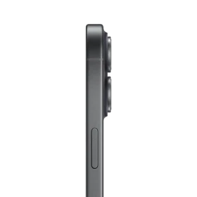 Siyah Apple iPhone 17 akıllı telefonun yandan görünümü, yükseltilmiş çift kamera modülü ve yan tuş detayları