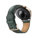 Altın kasalı Honor Watch 4 Pro akıllı saat, yeşil deri kayışı ve arka sensörleriyle görünür halde