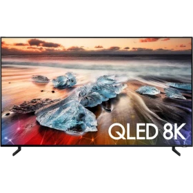 Samsung 82Q900R QLED Ultra HD 8K TV, okyanus ve taş manzaralı ekran, vitrinde genel siyah tasarım