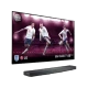 LG OLED65WX9LA Ultra HD 4K OLED televizyon ekranında canlı futbol sahnesi, genel renk tasarım