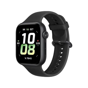 Siyah Honor Watch 5 akıllı saat, renkli dijital ekranı ve silikon kordonuyla önden çapraz görünümde
