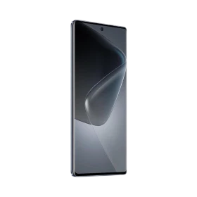 Siyah Infinix Hot 50 Pro Plus akıllı telefon, ince çerçeveli ekran ve ön kamera deliğiyle önden görünüm