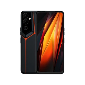 Turuncu Tecno Pova Neo 2 akıllı telefon, ön ekran ve arka kamera modülüyle vitrin görünümü