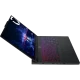 Lenovo Legion Pro 7 83F5004RTR siyah oyuncu laptop, açık ekranı ve RGB aydınlatmalı klavyesiyle yandan görünüm
